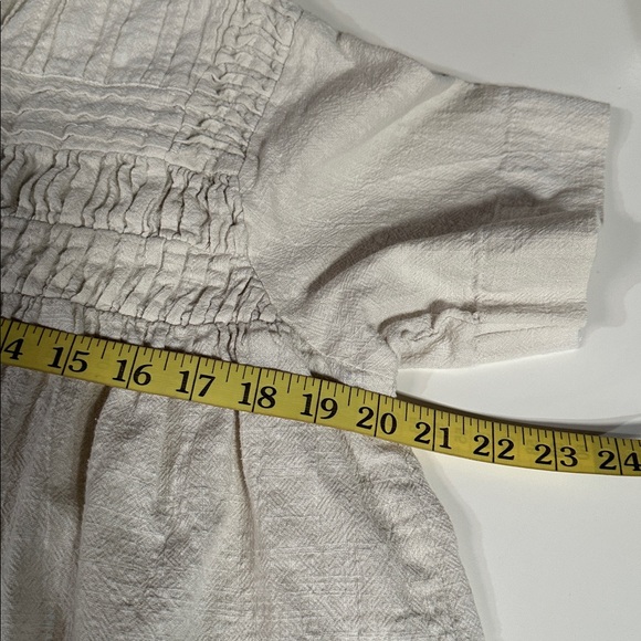 Solitaire Short Sleeve Top - Picture 5 of 9